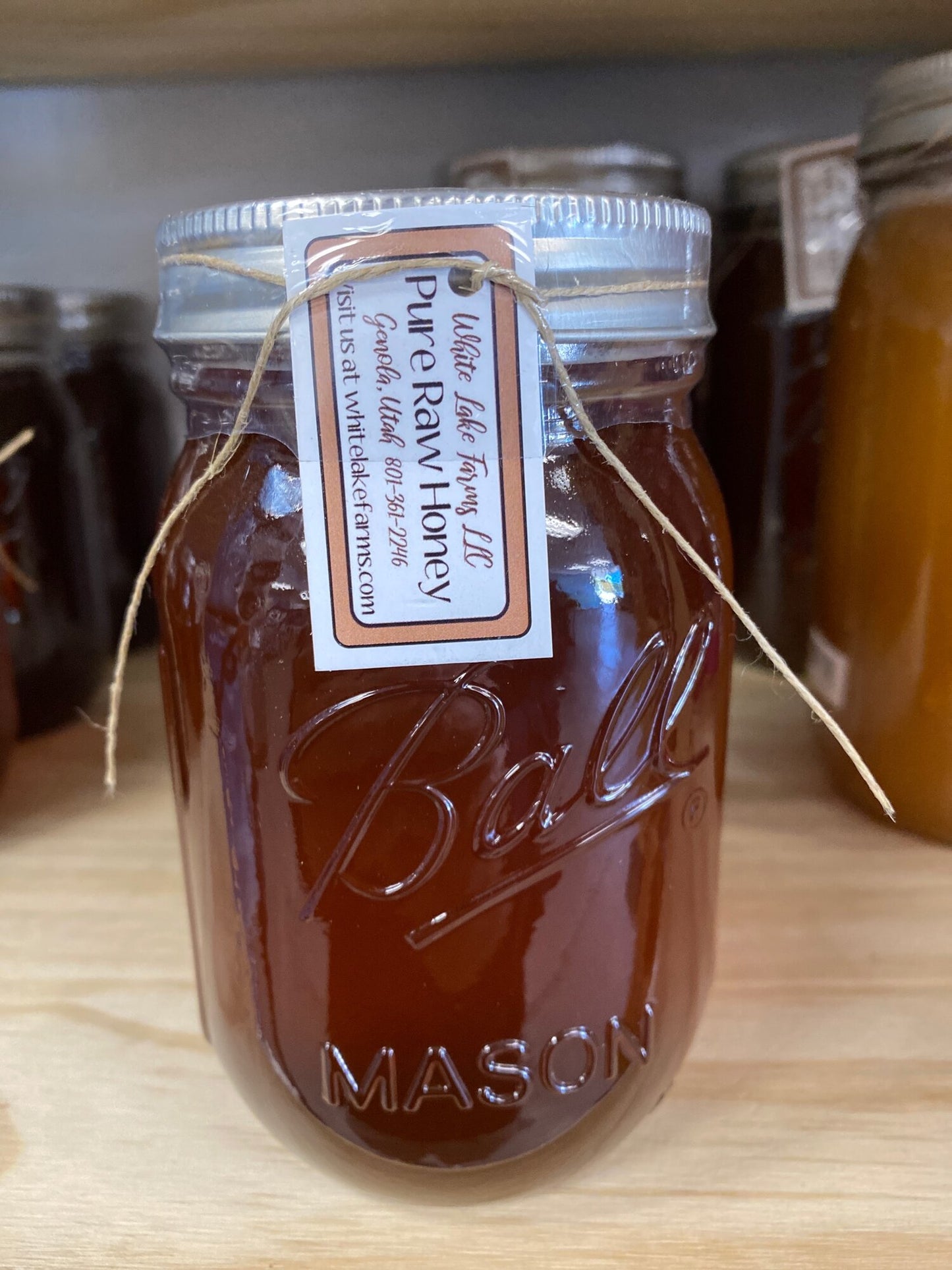 21oz Raw Honey Whitelake Farms